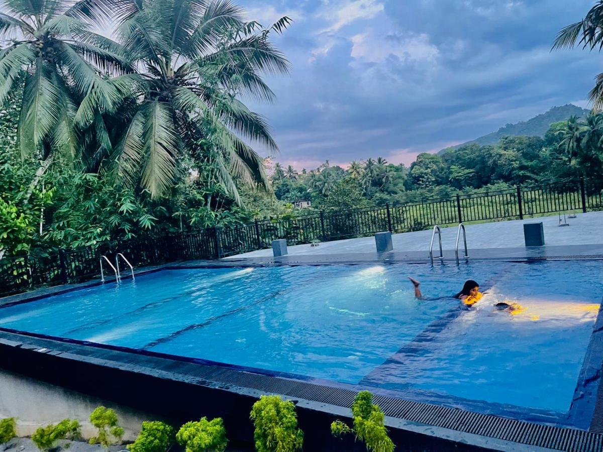 Travellers Halt Hotell Ratnapura Eksteriør bilde