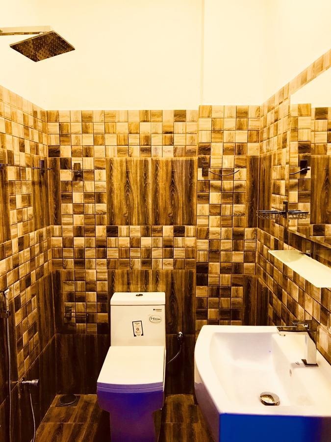 Travellers Halt Hotell Ratnapura Eksteriør bilde