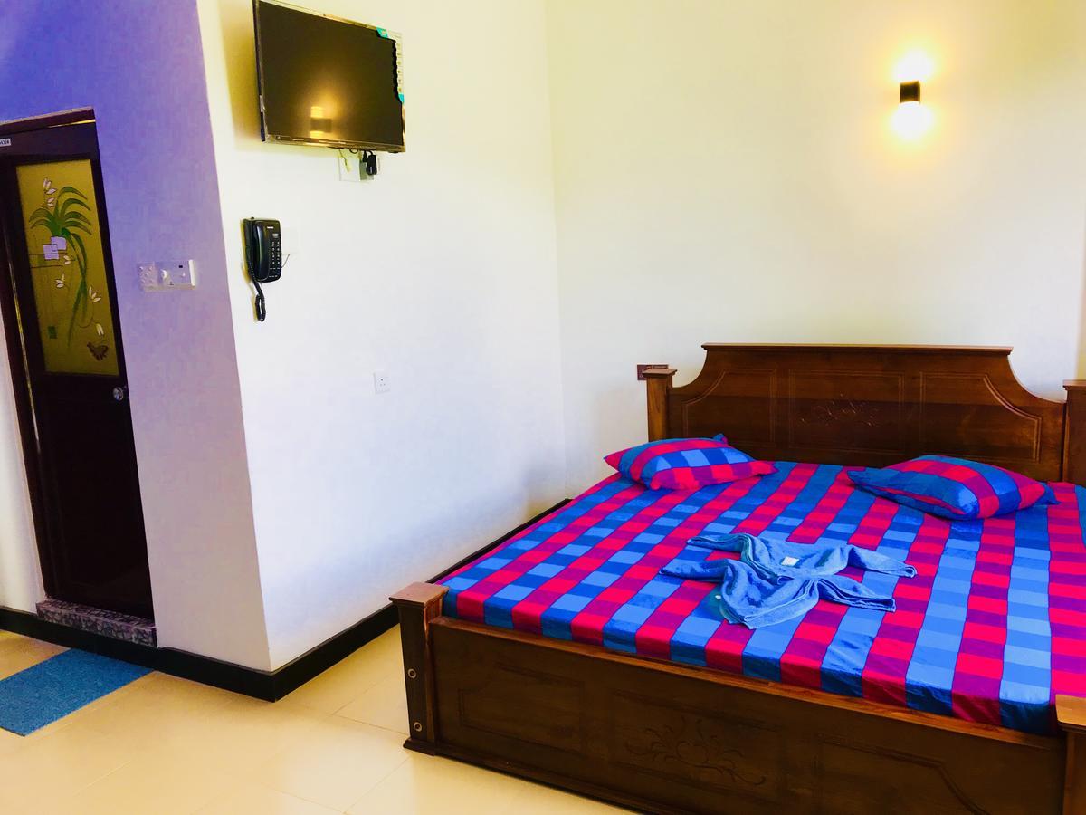 Travellers Halt Hotell Ratnapura Eksteriør bilde